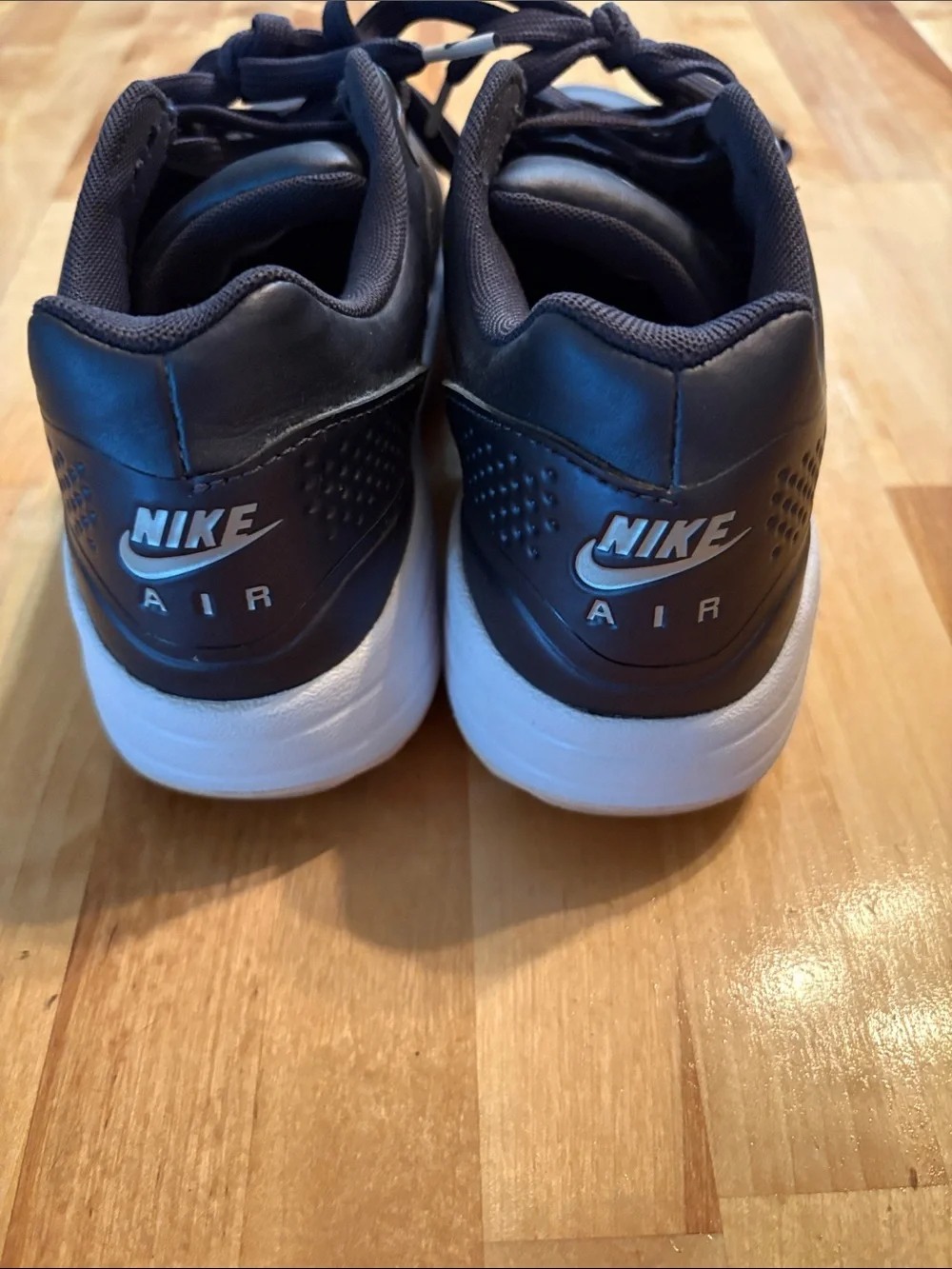 Nike low top